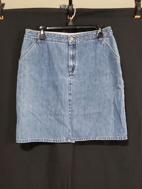 Vintage Y2K Levi's Midi Denim Pencil Skirt With Back Slit. Size: 16